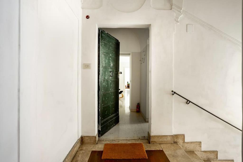 Best Authentic Apartment Monti 5 Mins From Colosseum Экстерьер фото